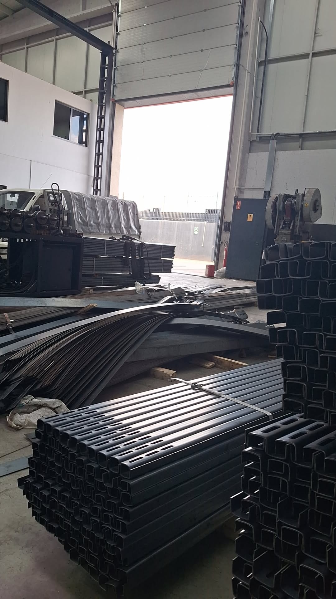 Roll Forming & U/V Profile Stacking